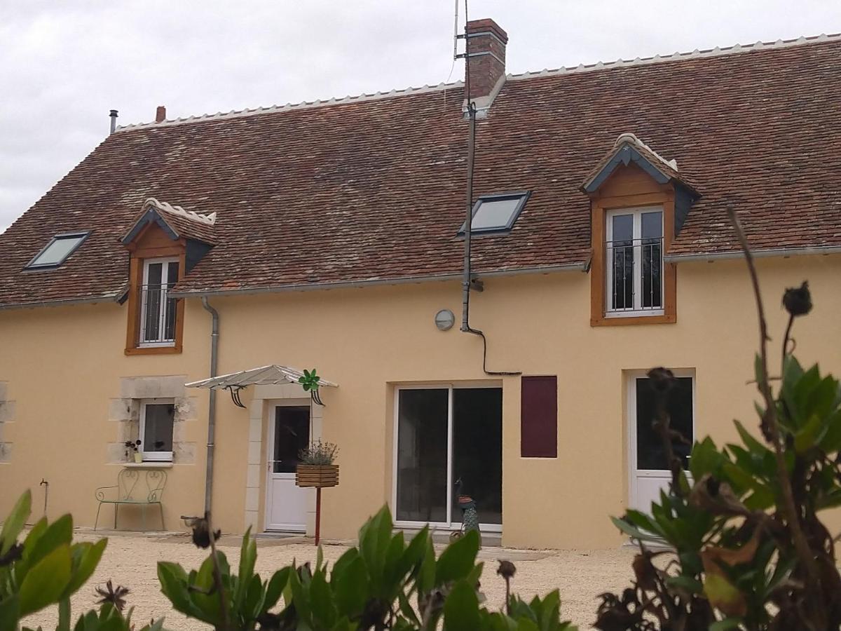 Gîte de La Basse Roche Souge  Extérieur photo